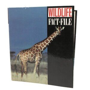Vintage WILDLIFE FACT FILES Binder 90s Animal Info Sheet Guide Collectable